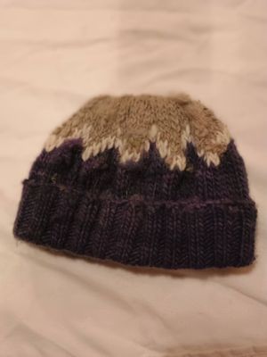 Hat 52, an unidentified hat