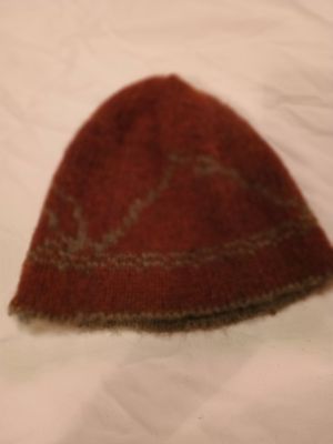 Hat 29, an unidentified hat